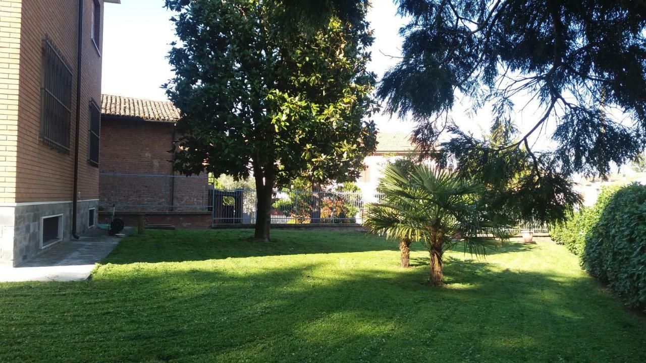 Villa Paulette Bassignana Exterior foto